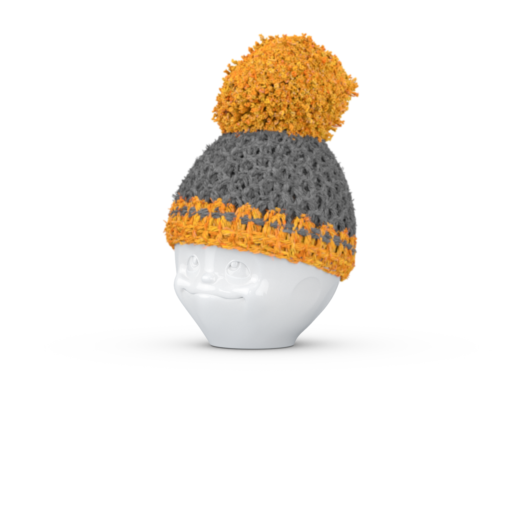  We did not have to search for long. Thanks to a fortunate coincidence, we found out that right at the TASSEN porcelain factory there is a lady who’s not only a master at crochet, but also highly enthusiastic about our idea. We’re really happy about the results: The hats are designed entirely according to our color concept and made from the finest Boshi wool on the market.     